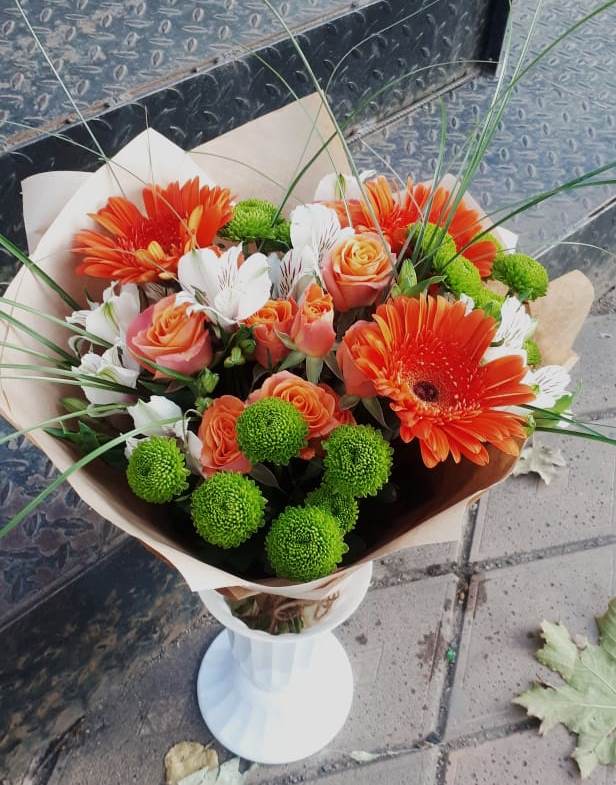 Букет цветов из: Герберы, Хризантемы, Альстромерии и Розы в Сямже