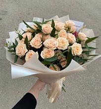 Букет Кремовые розы Латте в Сямже