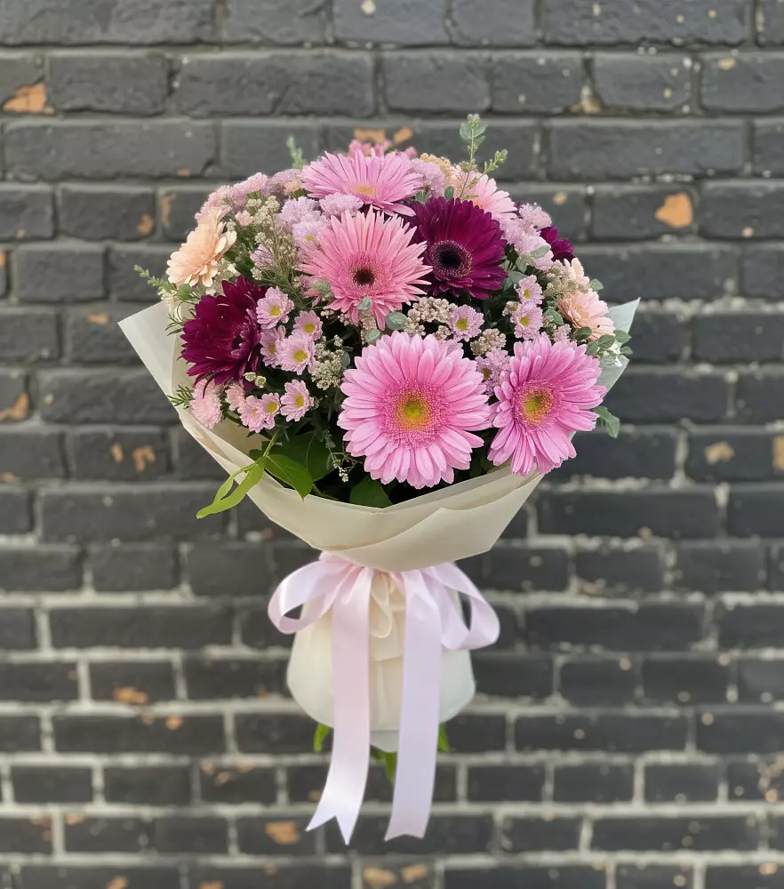 Букет цветов из: Герберы и Хризантемы в Сямже
