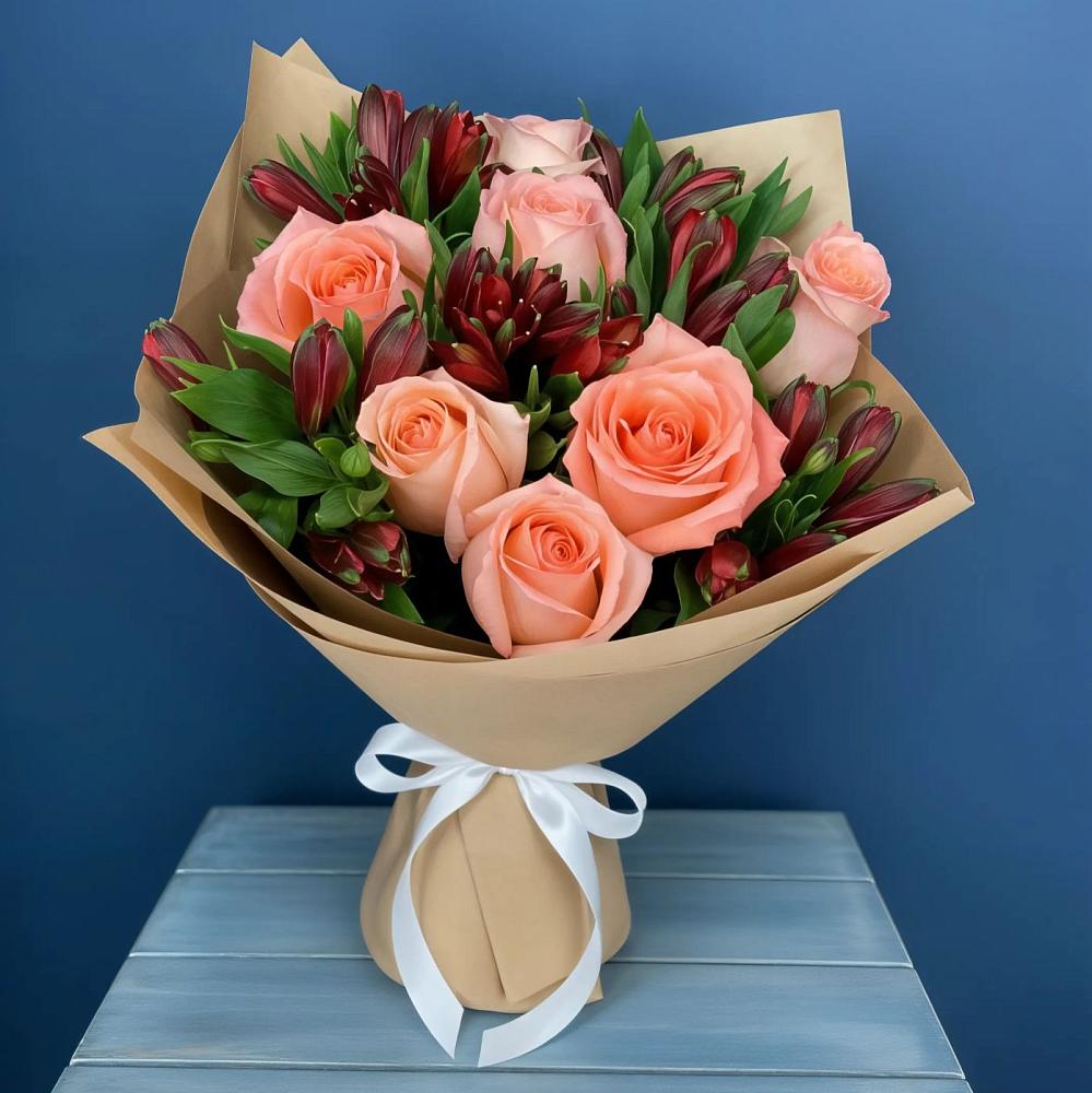 Букет цветов из: Розы и Альстромерии в Сямже