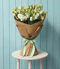 Букет цветов из:  Лизиантусы в Сямже