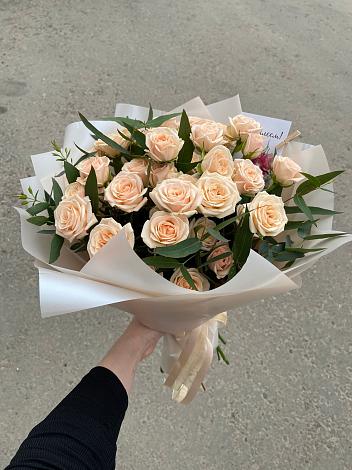 Букет Кремовые розы Латте в Сямже