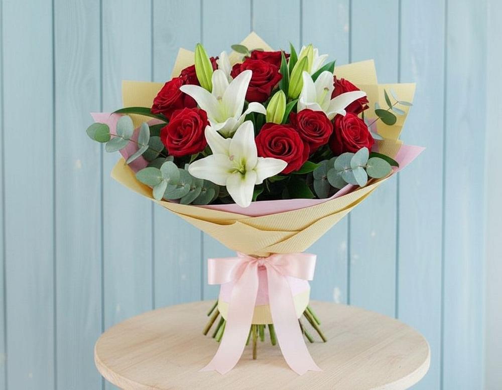 Букет цветов из: Лилии и Розы в Сямже